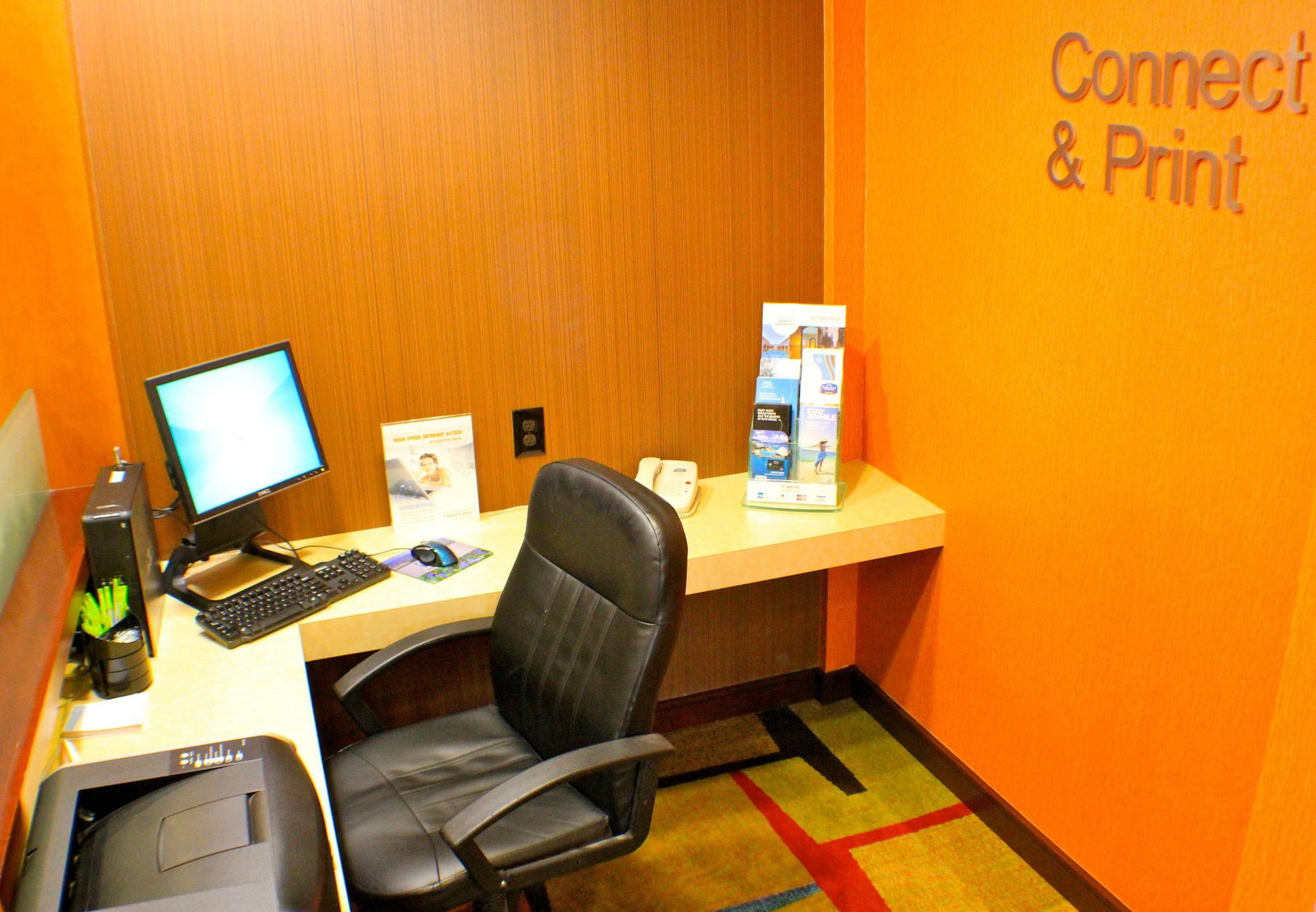 Fairfield Inn & Suites By Marriott יקימה מראה חיצוני תמונה