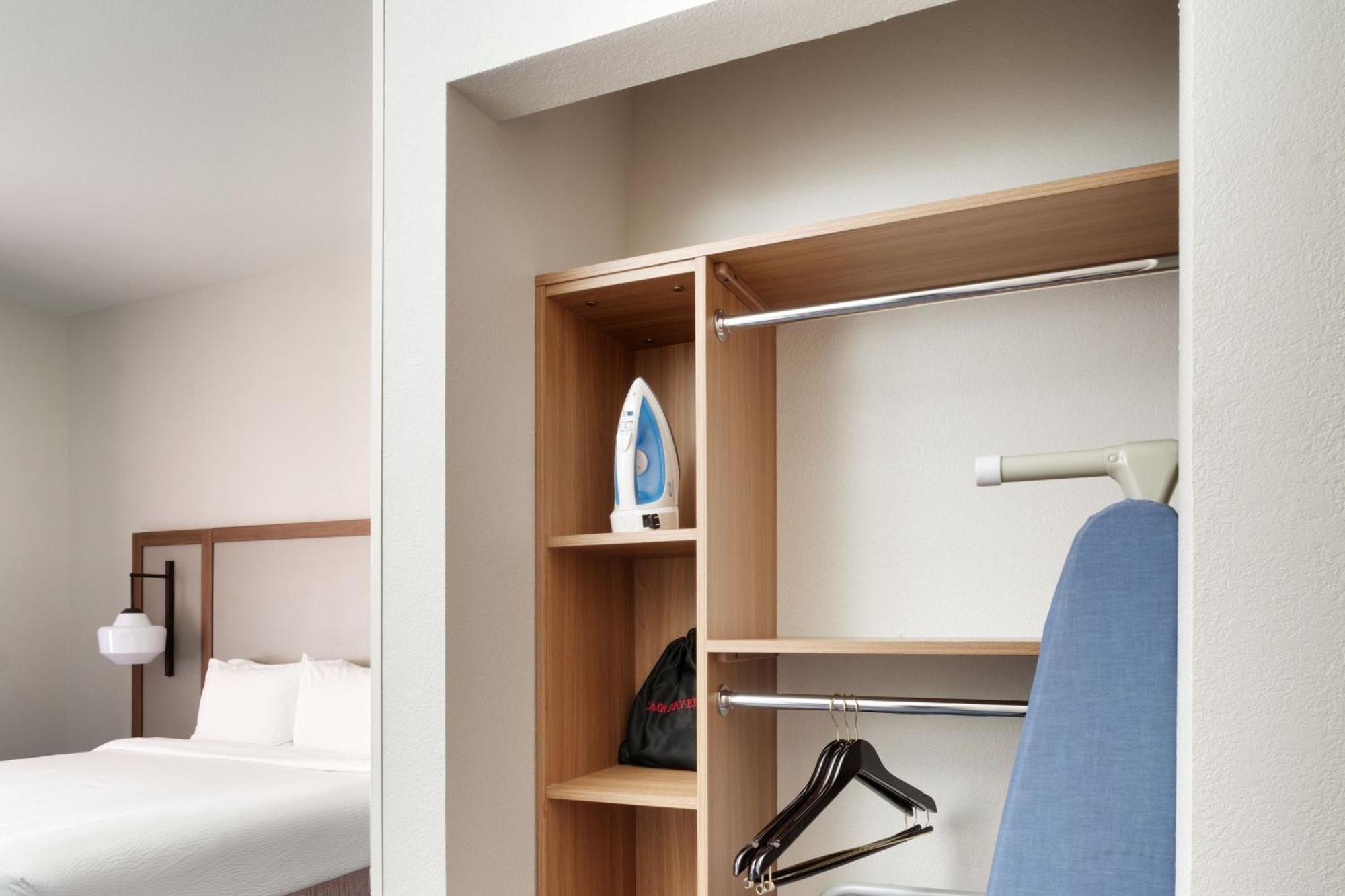 Fairfield Inn & Suites By Marriott יקימה מראה חיצוני תמונה