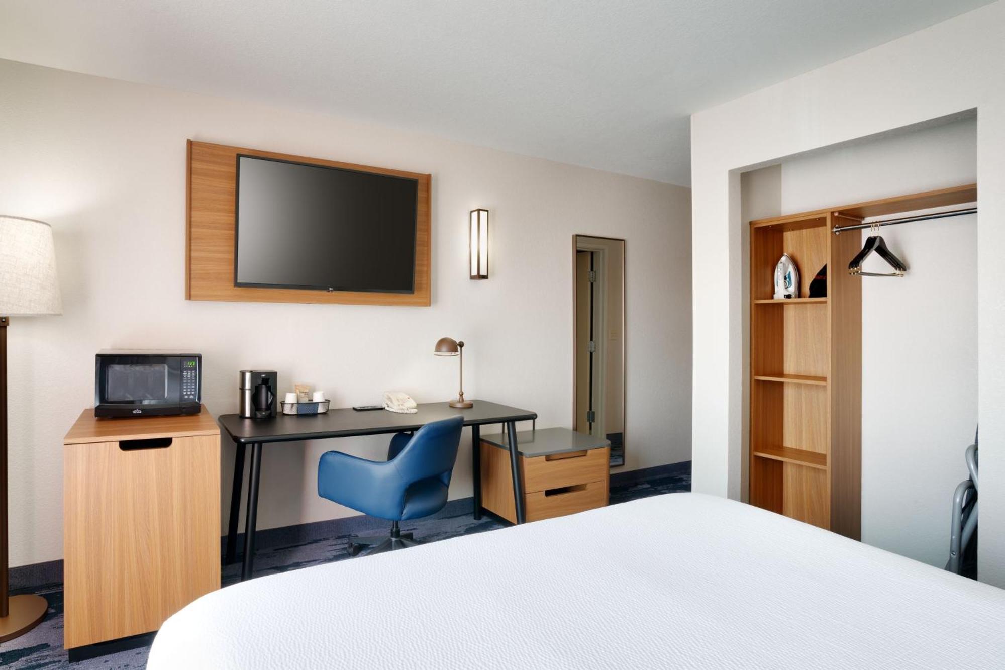 Fairfield Inn & Suites By Marriott יקימה מראה חיצוני תמונה