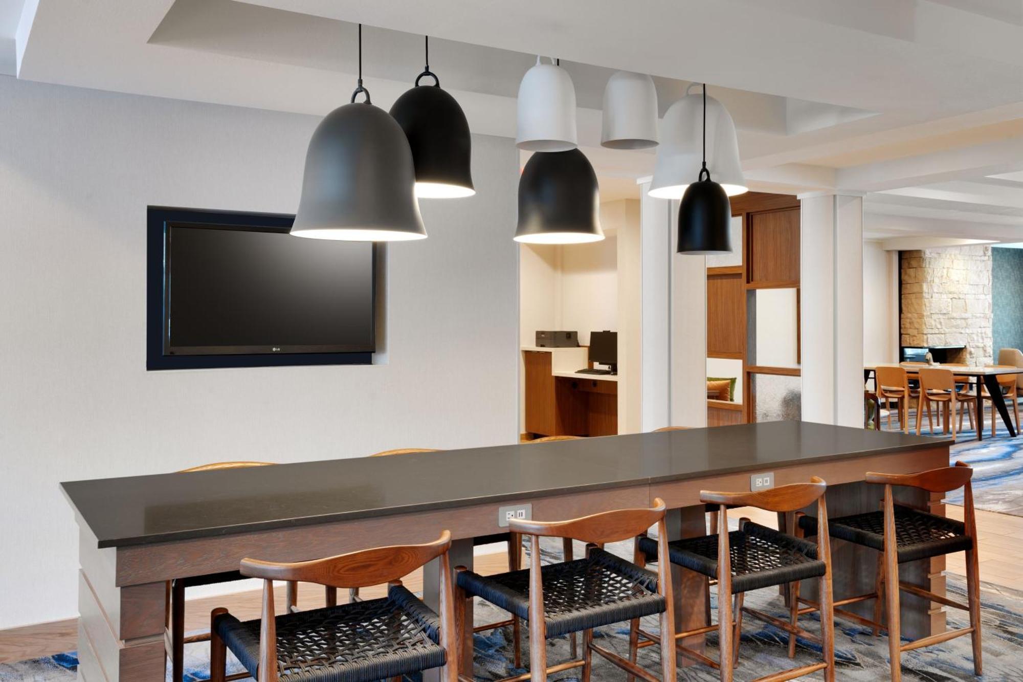 Fairfield Inn & Suites By Marriott יקימה מראה חיצוני תמונה