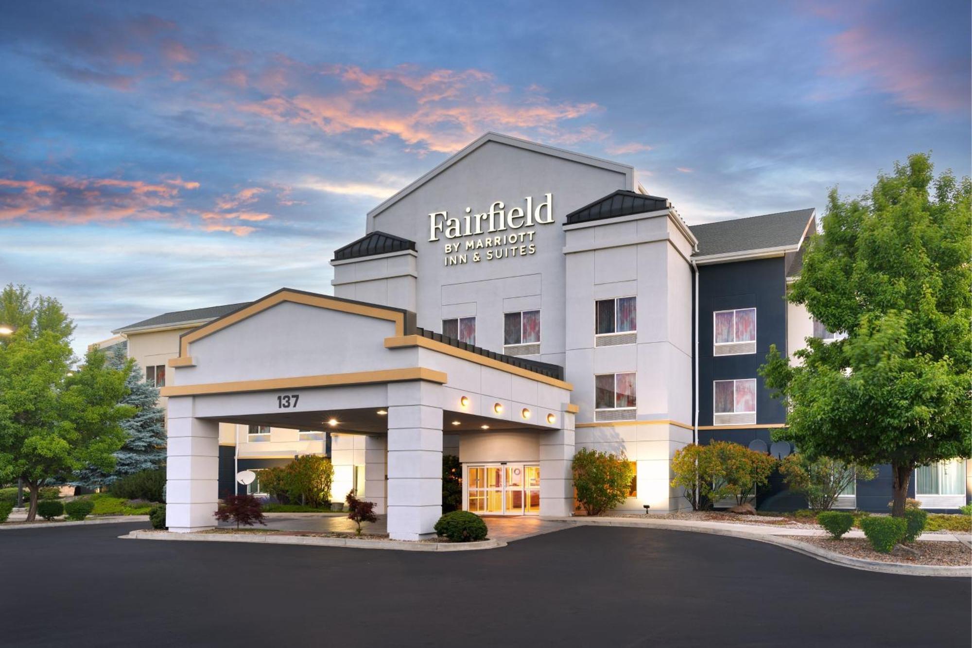 Fairfield Inn & Suites By Marriott יקימה מראה חיצוני תמונה