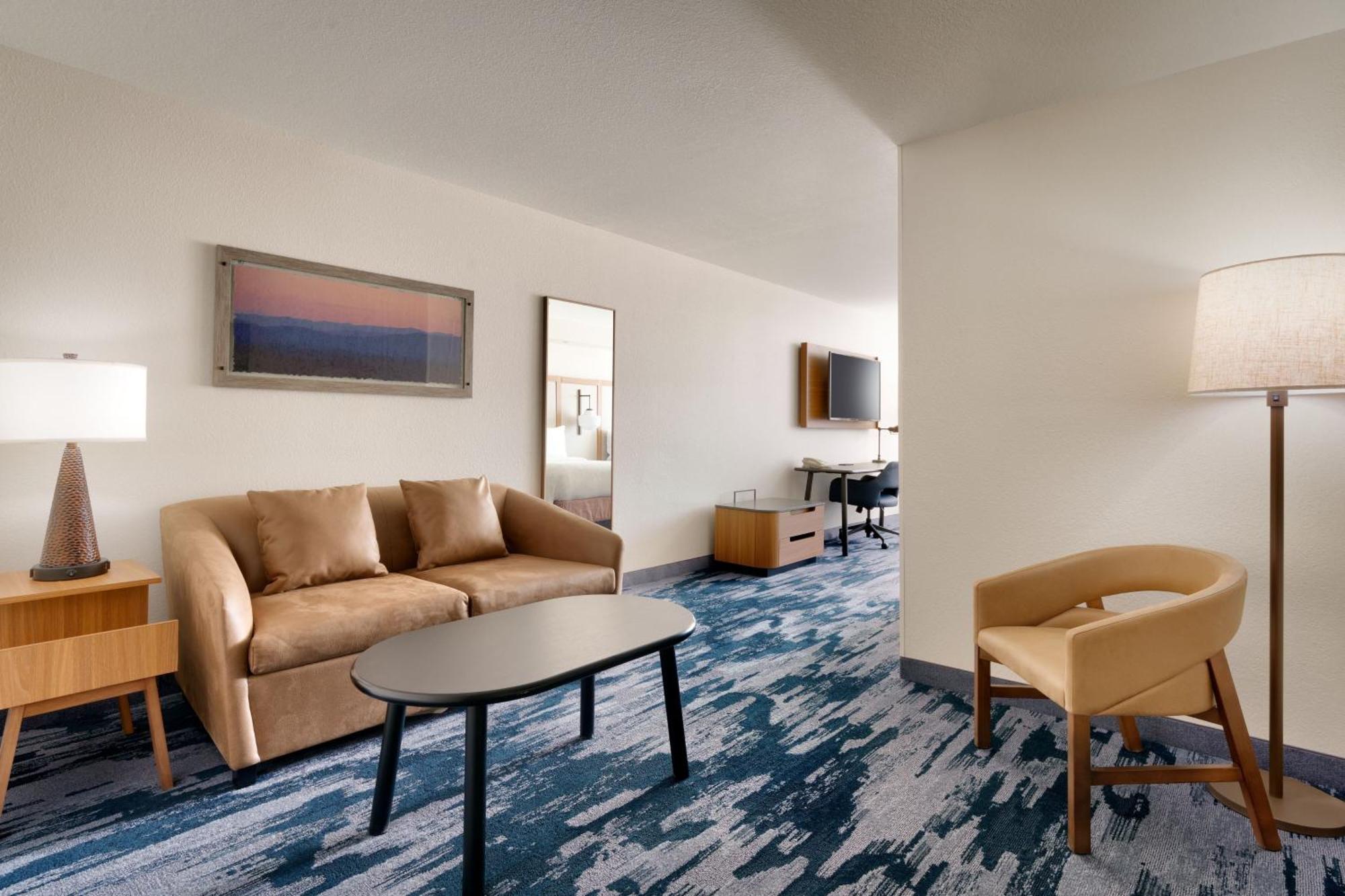 Fairfield Inn & Suites By Marriott יקימה מראה חיצוני תמונה
