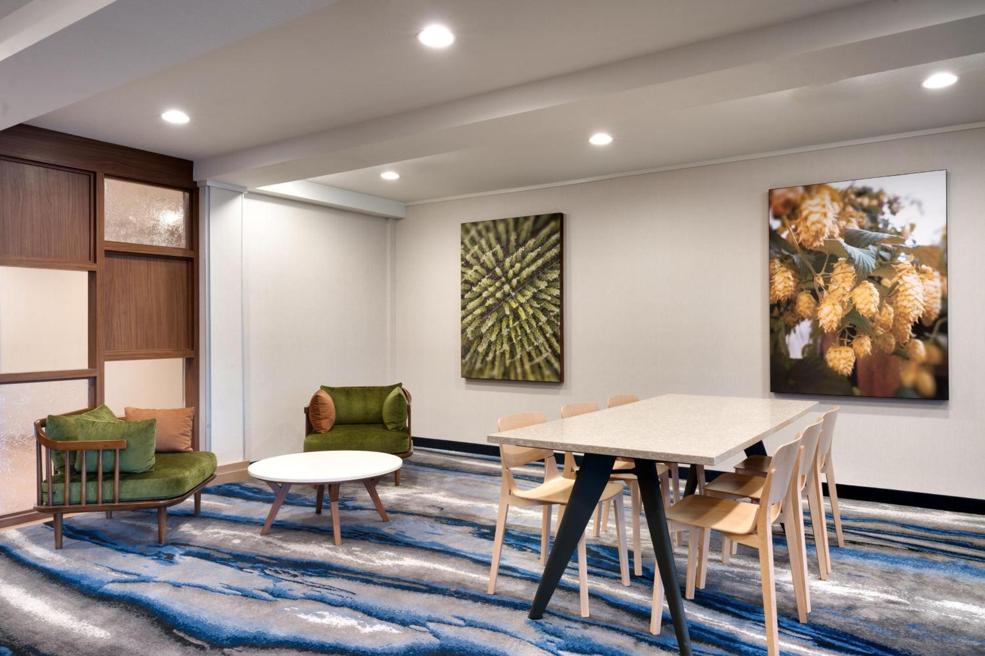 Fairfield Inn & Suites By Marriott יקימה מראה חיצוני תמונה