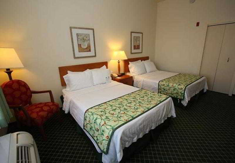 Fairfield Inn & Suites By Marriott יקימה מראה חיצוני תמונה